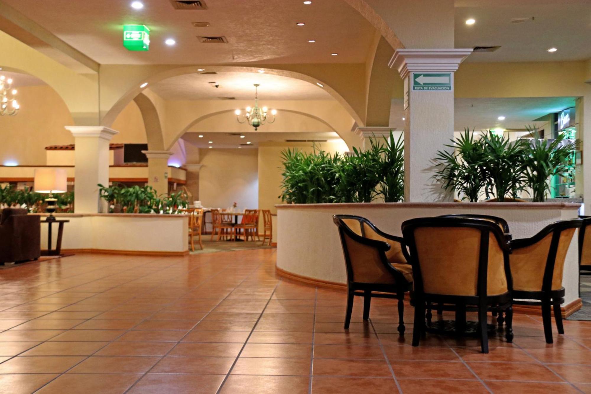 Holiday Inn La Piedad By Ihg Extérieur photo