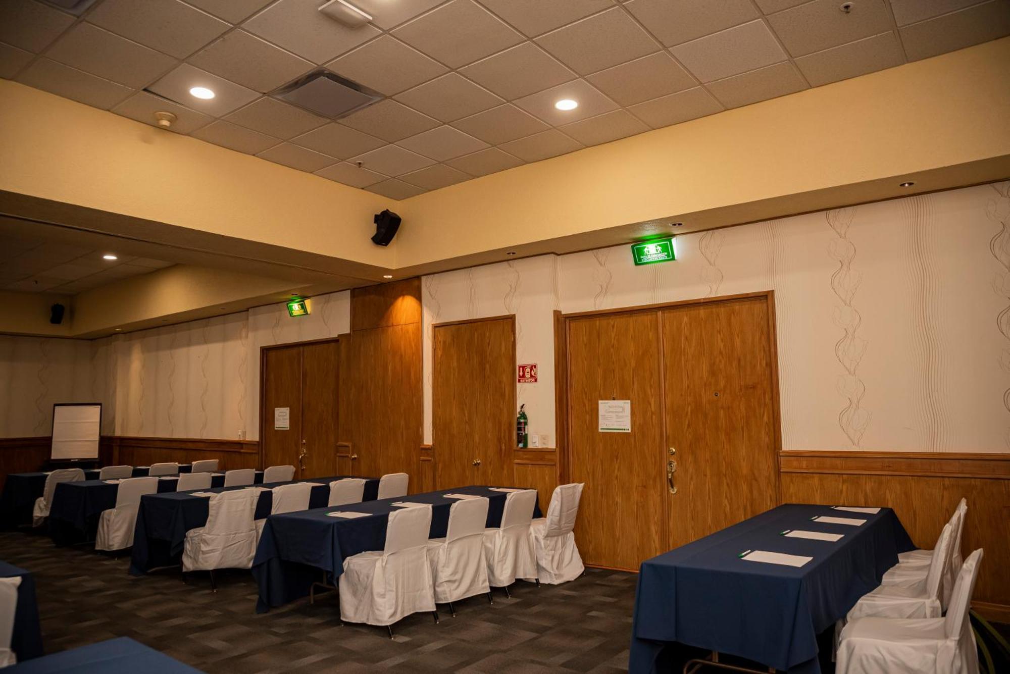 Holiday Inn La Piedad By Ihg Extérieur photo