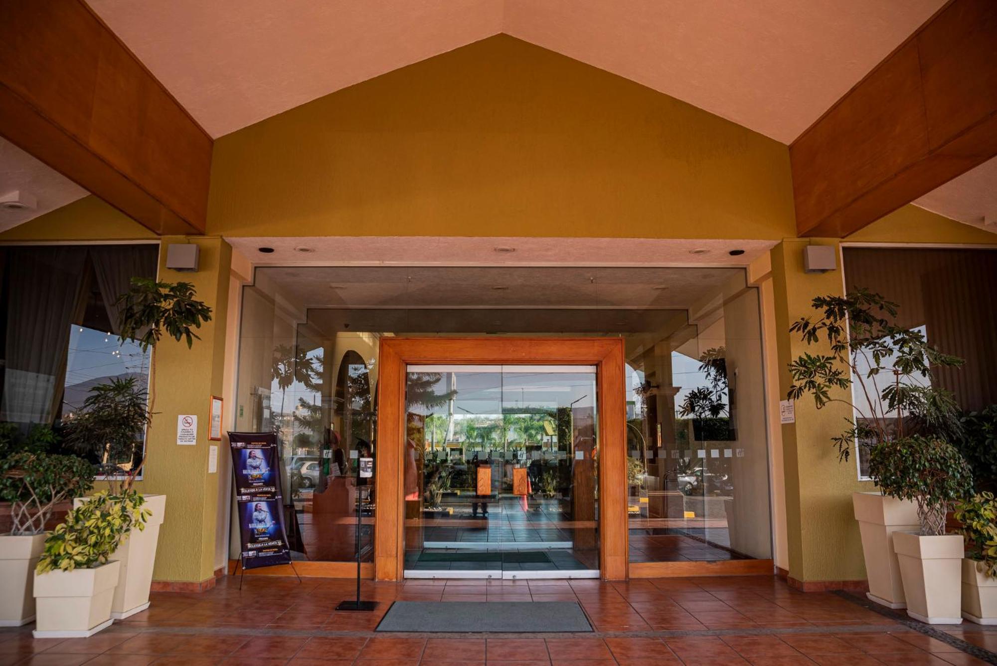 Holiday Inn La Piedad By Ihg Extérieur photo