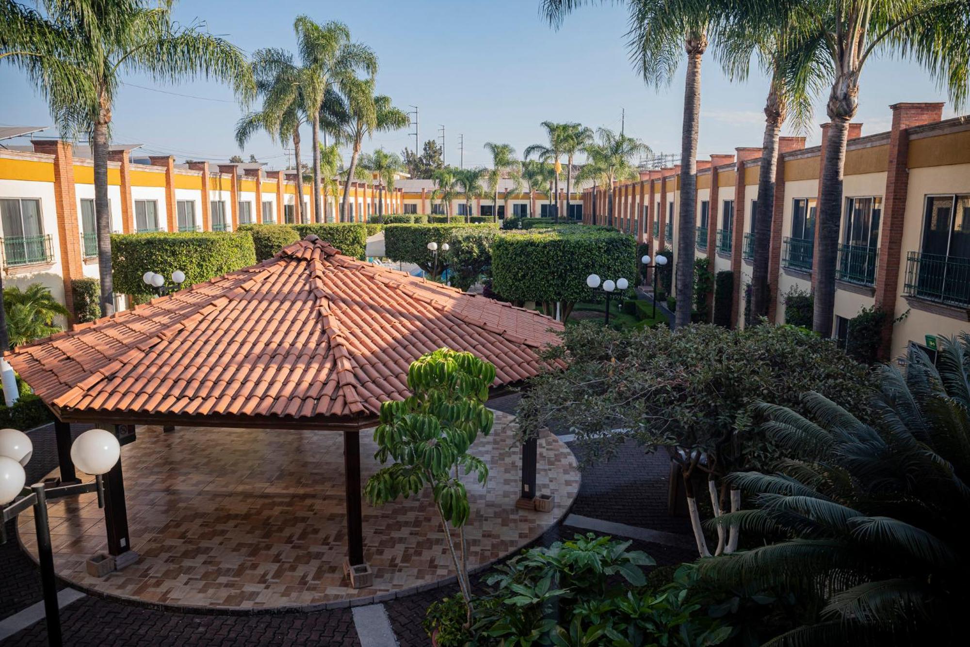 Holiday Inn La Piedad By Ihg Extérieur photo