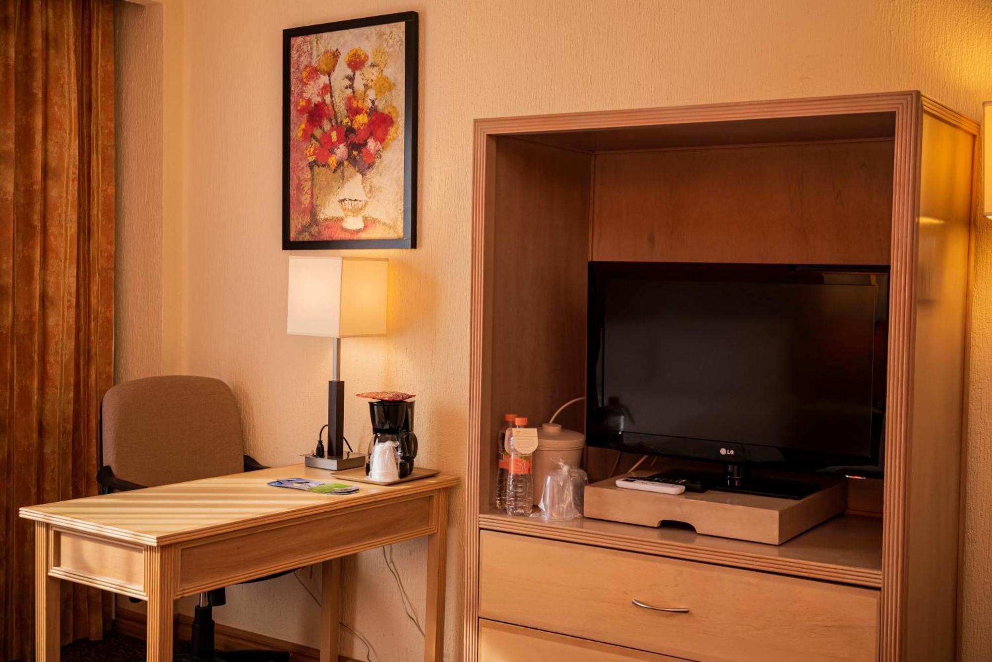 Holiday Inn La Piedad By Ihg Extérieur photo